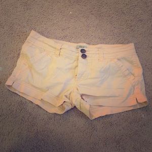 Size 27 bke shorts from buckle